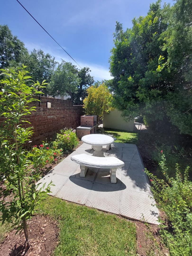 To Let 2 Bedroom Property for Rent in Mowbray Western Cape